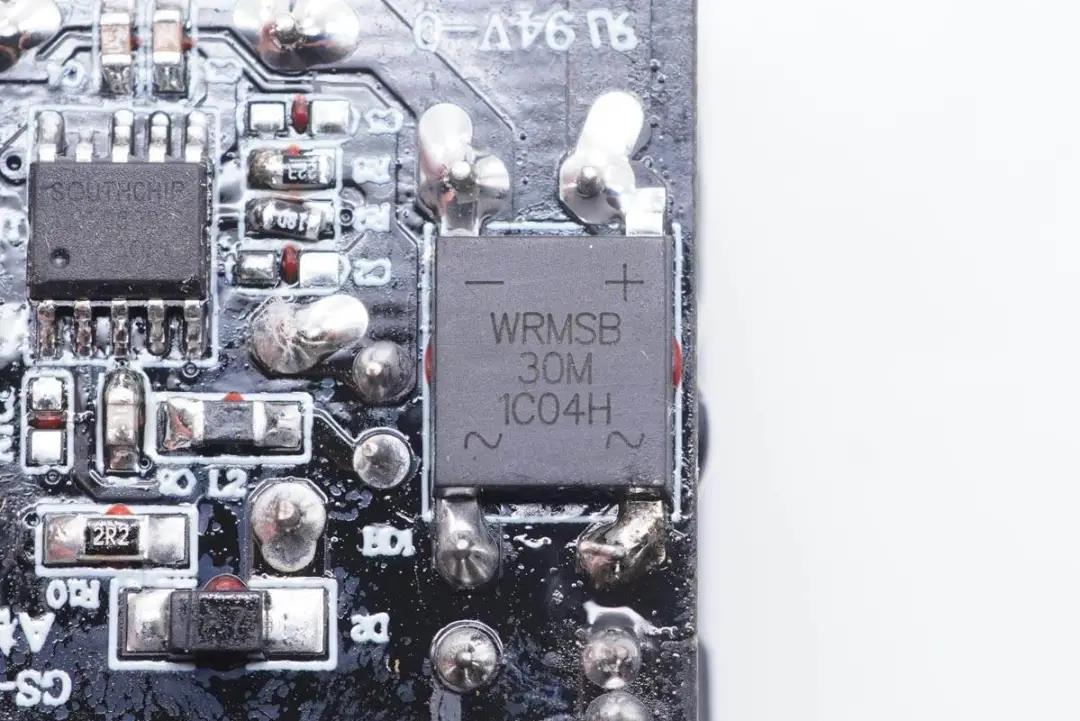 1626845799351207.jpg 32.jpg