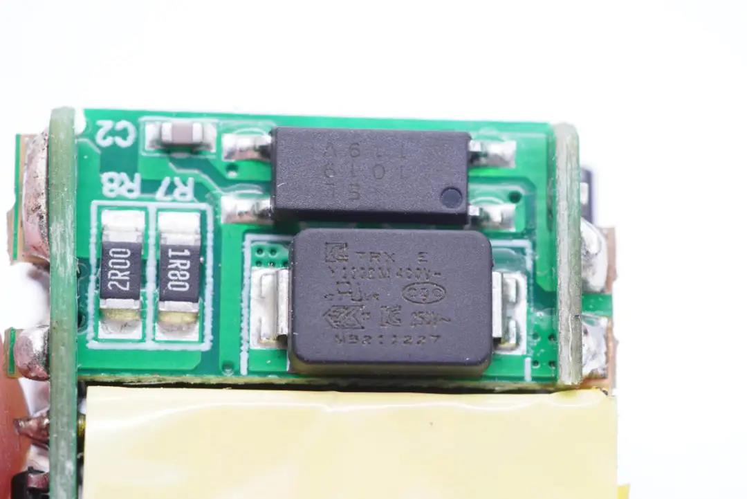 1629104678453668.jpg 32.jpg