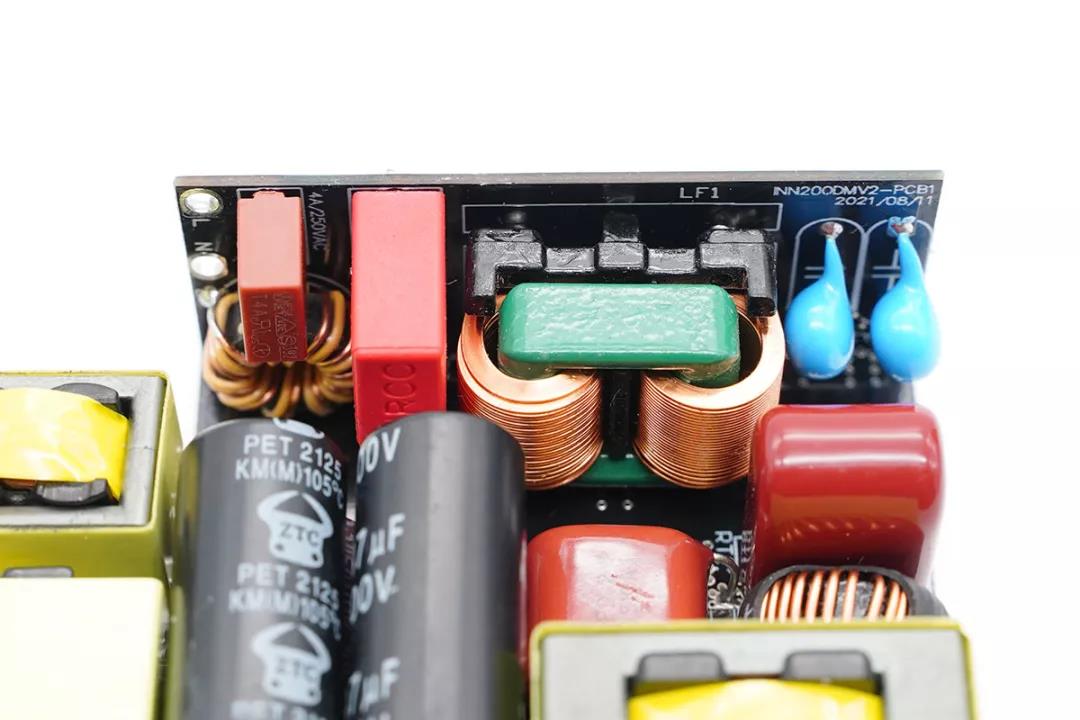 1630896879180867.jpg 10.jpg