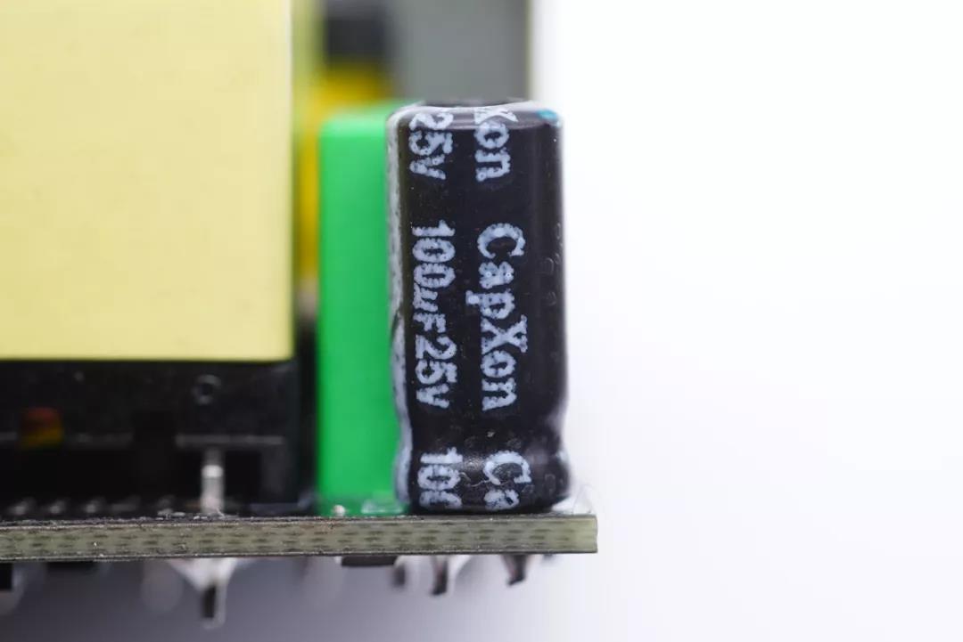 1630896945580672.jpg 13.jpg