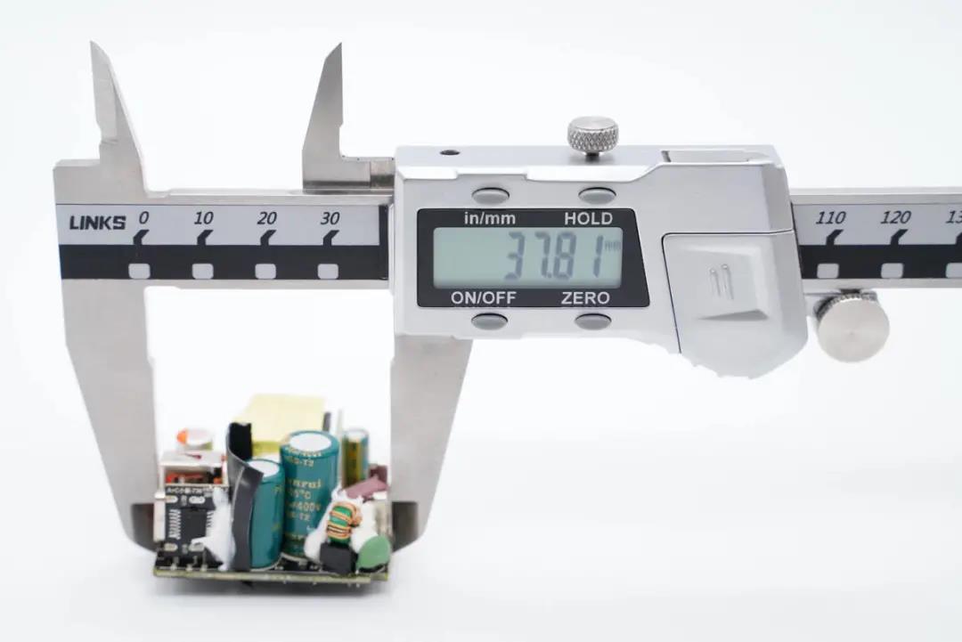 1631927694906625.jpg 17.jpg