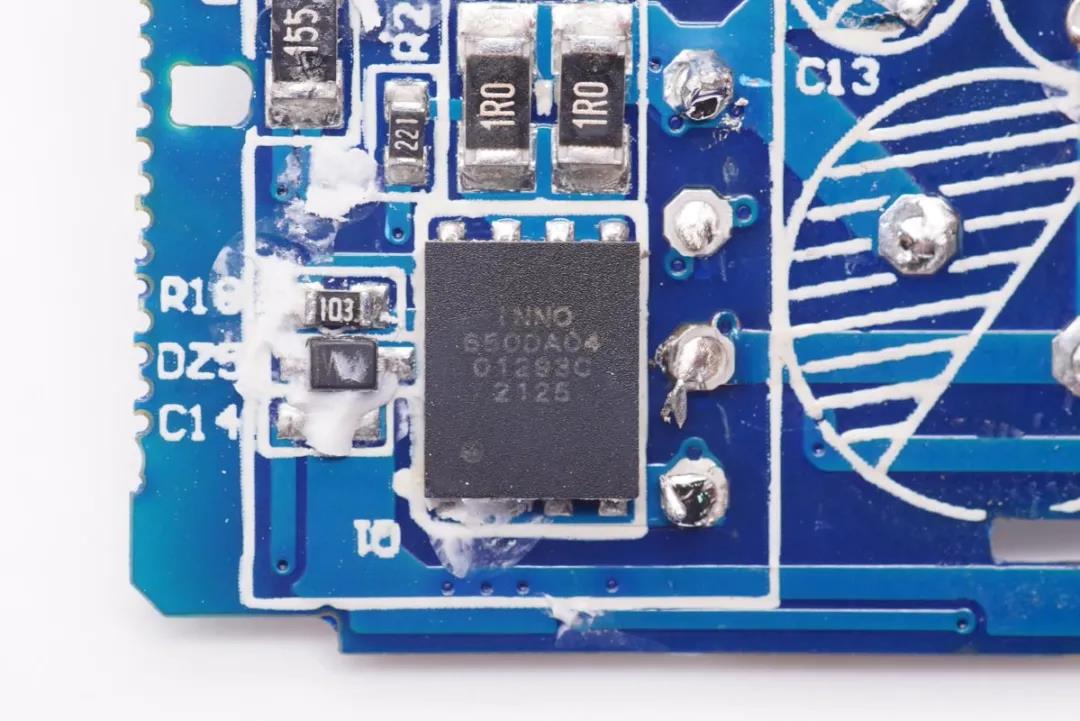 1634349886674653.jpg 32.jpg