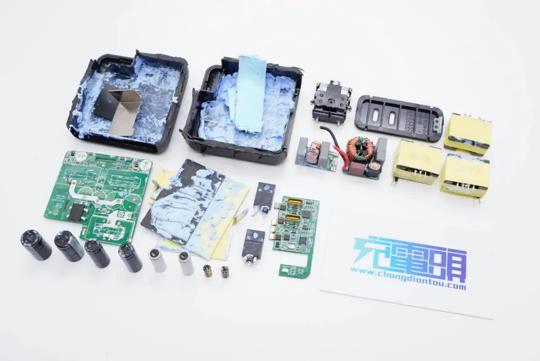 1637042098136320.jpg 64.jpg