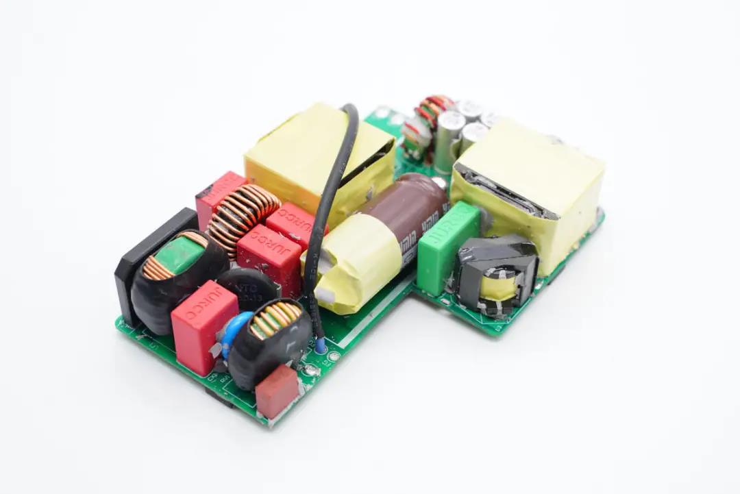 1638337707439511.jpg 22.jpg