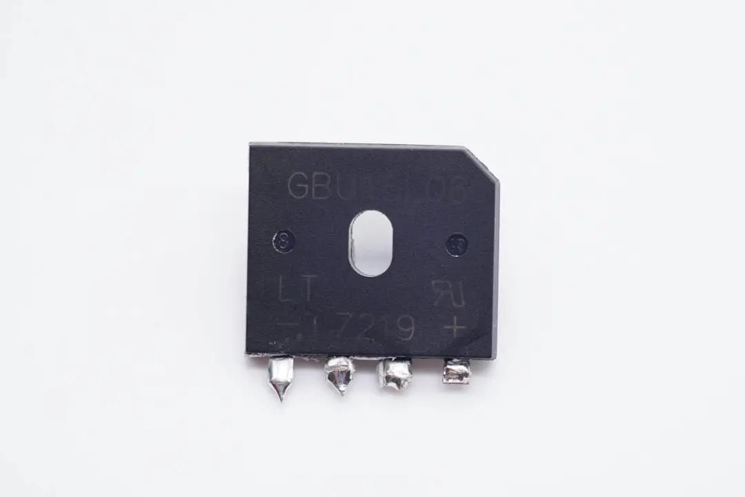 1638338004877930.jpg 34.jpg