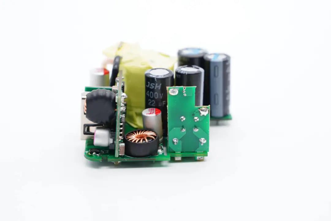 1638424645357168.jpg 44.jpg