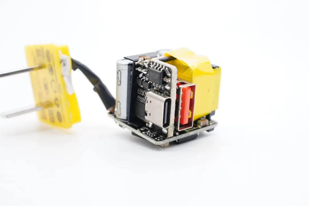 1640567050710869.jpg 23.jpg