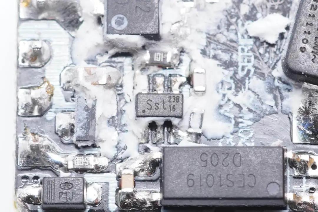 1640567278363370.jpg 32.jpg