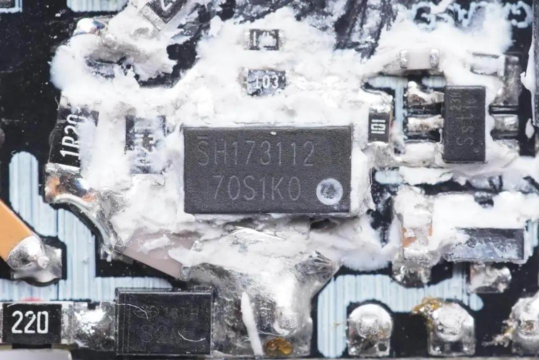 1640567304999854.jpg 33.jpg