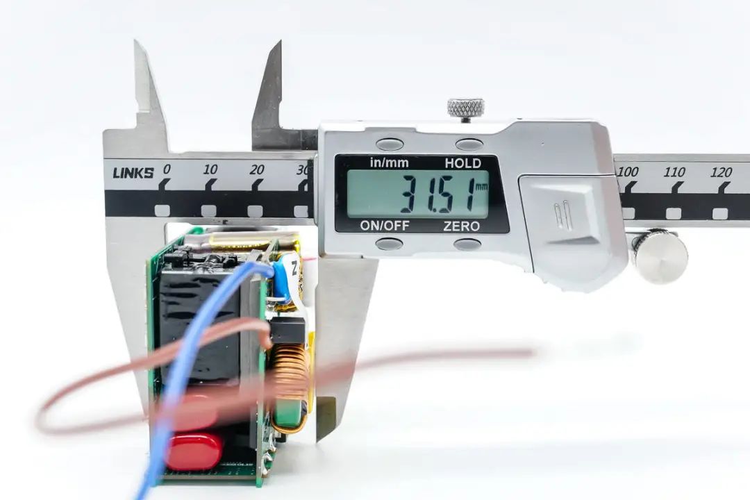 1647046747178718.jpg 5.jpg