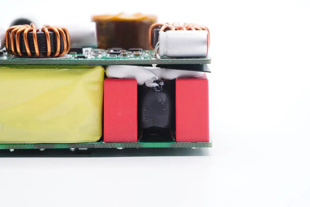 1651555407878978.jpg 18.jpg