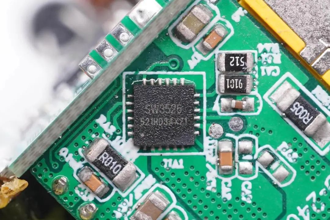 1651556227264442.jpg 50.jpg