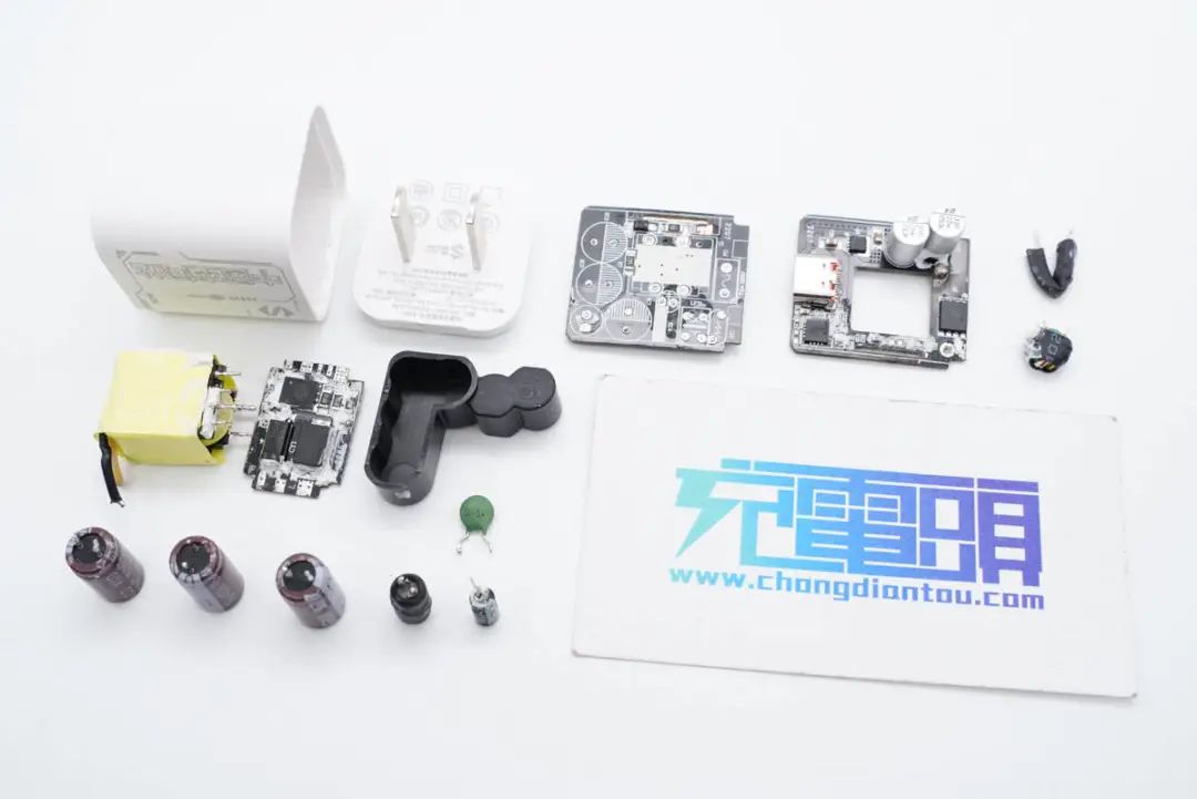 1651560435331657.jpg 62.jpg