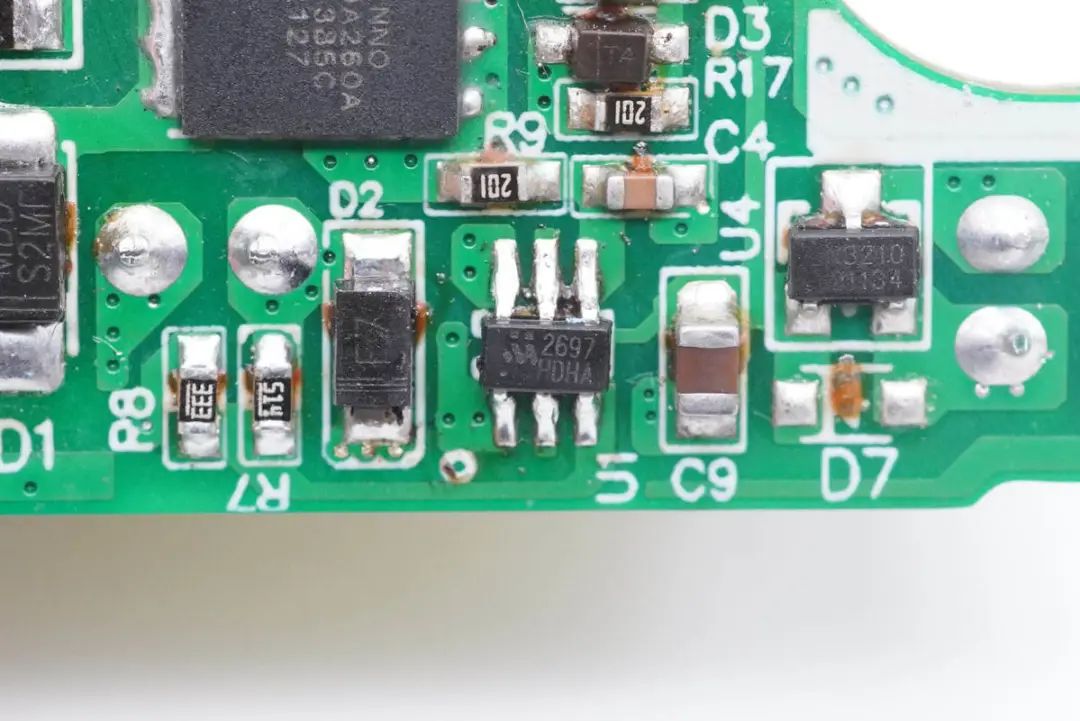 1653098898683673.jpg 33.jpg