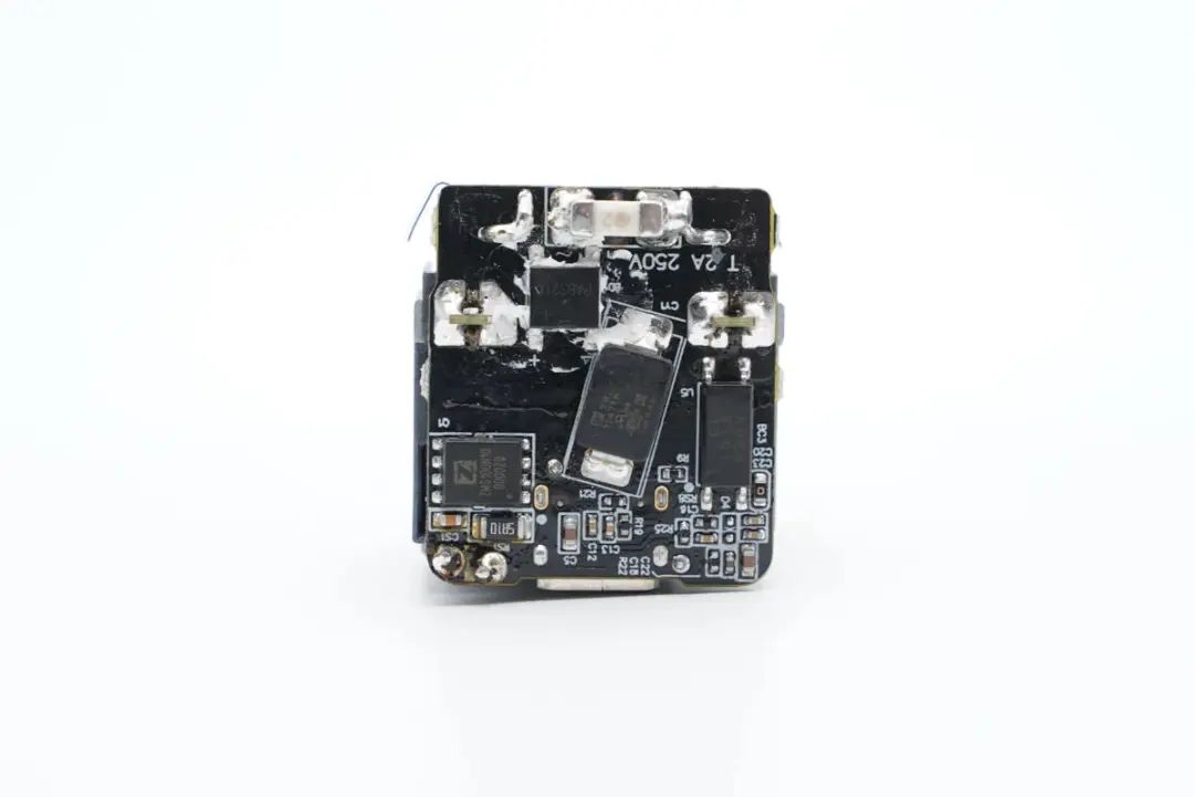 1653102168669912.jpg 40.jpg