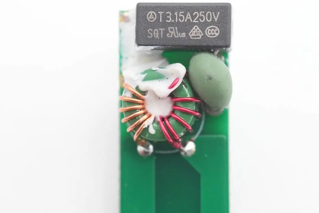 1657265295498144.jpg 35.jpg