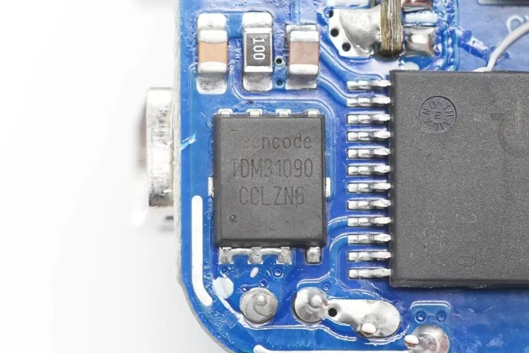 1658127405453635.jpg 50.jpg