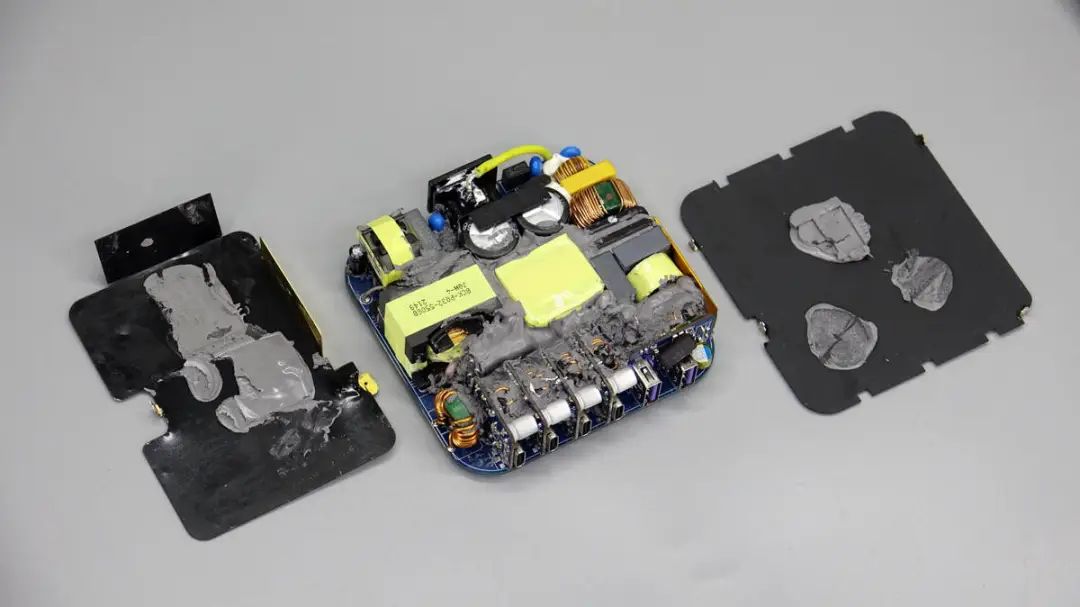 1658900538379505.jpg 35.jpg