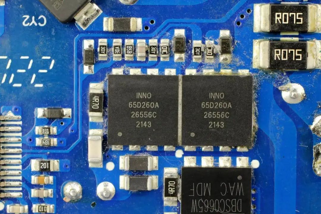 1658900919162307.jpg 49.jpg